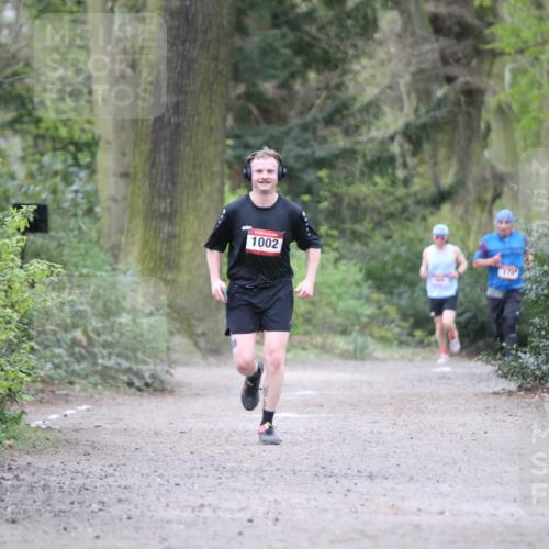 13.04.2025 - Hammer Lauf Jannik Wohlers http://msf.ph/oto/7643728 13.04.2025 11:55:29 Laufen 1002 meine-sportfotos.de