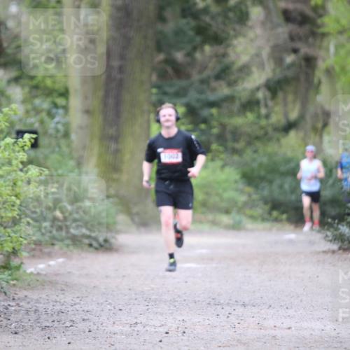 13.04.2025 - Hammer Lauf Jannik Wohlers http://msf.ph/oto/7643737 13.04.2025 11:55:28 Laufen 1002 meine-sportfotos.de