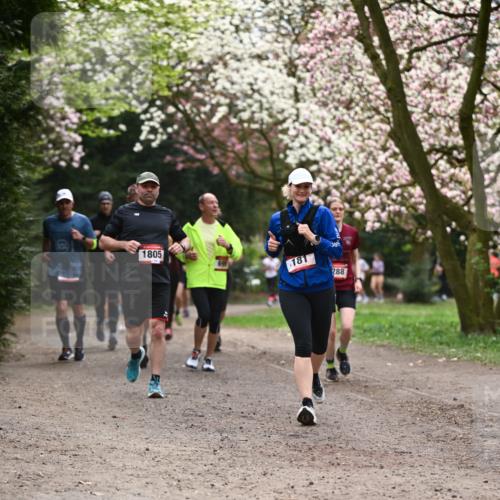 13.04.2025 - Hammer Lauf Dr. Thomas Lammeyer http://msf.ph/oto/7643841 13.04.2025 10:13:22 Laufen 1805, 181, 288 meine-sportfotos.de