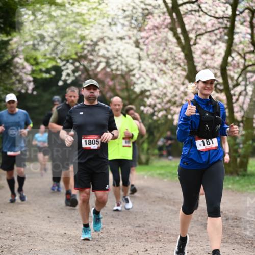 13.04.2025 - Hammer Lauf Dr. Thomas Lammeyer http://msf.ph/oto/7643878 13.04.2025 10:13:24 Laufen 1805, 181 meine-sportfotos.de