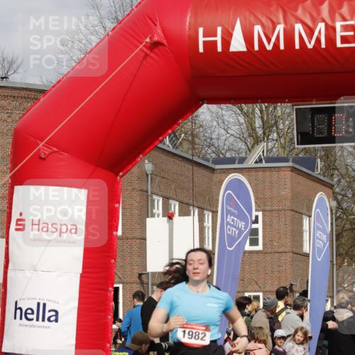 13.04.2025 - Hammer Lauf A. Gomolzig http://msf.ph/oto/7643880 13.04.2025 10:44:31 Ziel 1836, 1982 meine-sportfotos.de