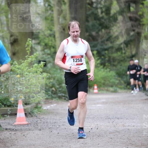 13.04.2025 - Hammer Lauf Jannik Wohlers http://msf.ph/oto/7643954 13.04.2025 11:54:44 Laufen 029, 15, 1258 meine-sportfotos.de