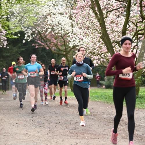 13.04.2025 - Hammer Lauf Dr. Thomas Lammeyer http://msf.ph/oto/7643982 13.04.2025 10:13:29 Laufen 331, 1982, 920, 313, 564, 675 meine-sportfotos.de