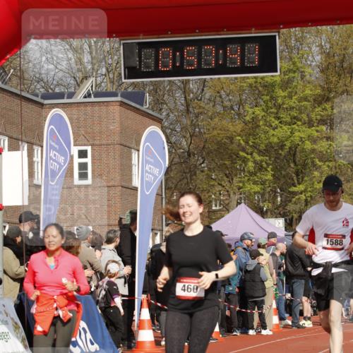 13.04.2025 - Hammer Lauf A. Gomolzig http://msf.ph/oto/7644002 13.04.2025 10:43:40 Ziel 136, 146, 460, 544, 962, 965, 994, 1588, 1920, 1968 meine-sportfotos.de