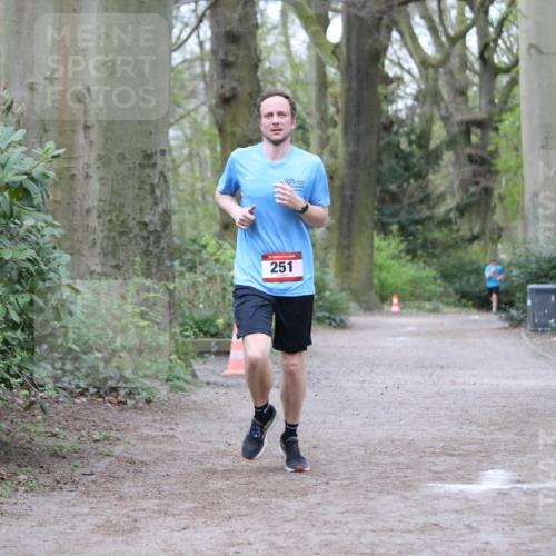 13.04.2025 - Hammer Lauf Jannik Wohlers http://msf.ph/oto/7644005 13.04.2025 11:54:26 Laufen 251 meine-sportfotos.de