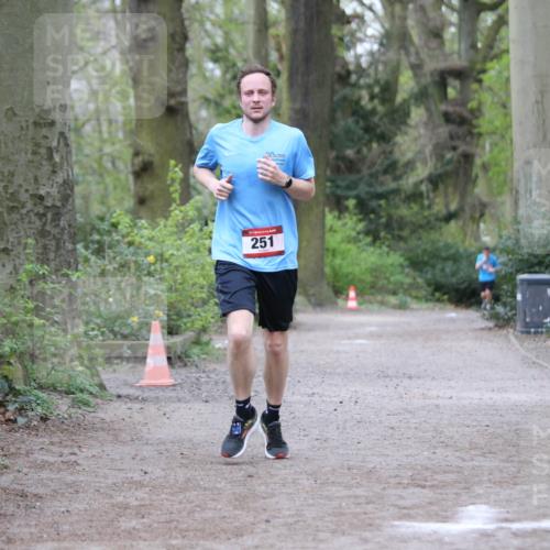 13.04.2025 - Hammer Lauf Jannik Wohlers http://msf.ph/oto/7644010 13.04.2025 11:54:26 Laufen 251 meine-sportfotos.de