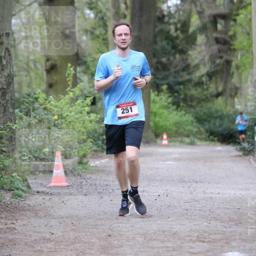 13.04.2025 - Hammer Lauf Jannik Wohlers http://msf.ph/oto/7644012 13.04.2025 11:54:25 Laufen 251 meine-sportfotos.de