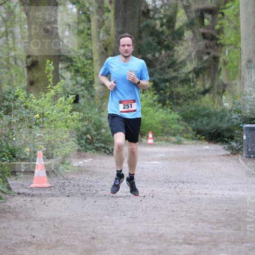 13.04.2025 - Hammer Lauf Jannik Wohlers http://msf.ph/oto/7644016 13.04.2025 11:54:24 Laufen 251 meine-sportfotos.de
