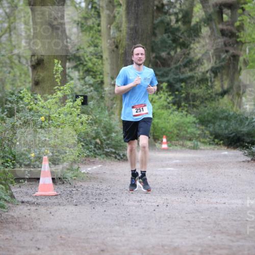 13.04.2025 - Hammer Lauf Jannik Wohlers http://msf.ph/oto/7644021 13.04.2025 11:54:23 Laufen 251 meine-sportfotos.de