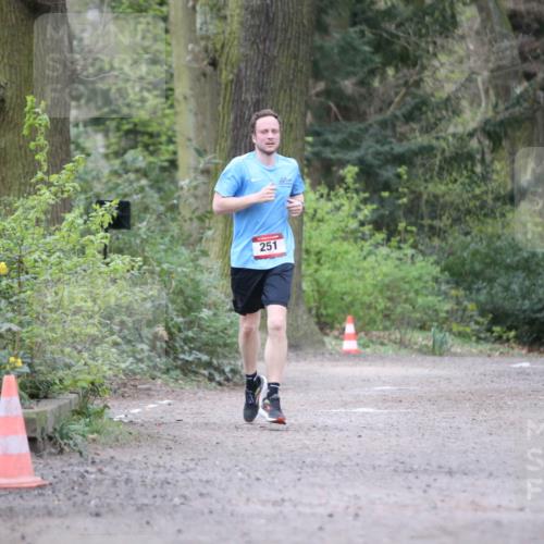13.04.2025 - Hammer Lauf Jannik Wohlers http://msf.ph/oto/7644028 13.04.2025 11:54:21 Laufen 251 meine-sportfotos.de