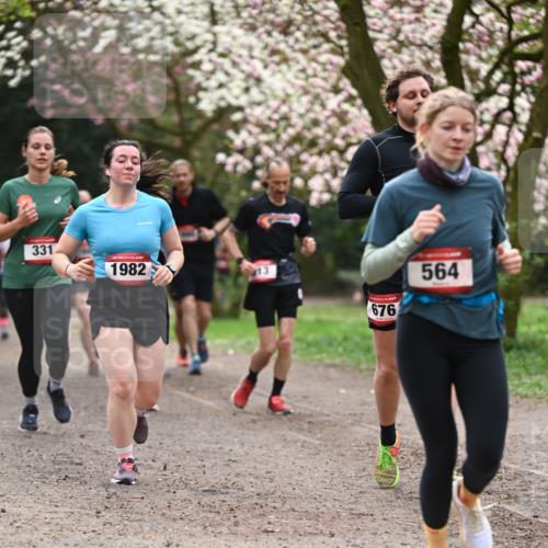 13.04.2025 - Hammer Lauf Dr. Thomas Lammeyer http://msf.ph/oto/7644030 13.04.2025 10:13:30 Laufen 331, 1982, 13, 676, 564 meine-sportfotos.de