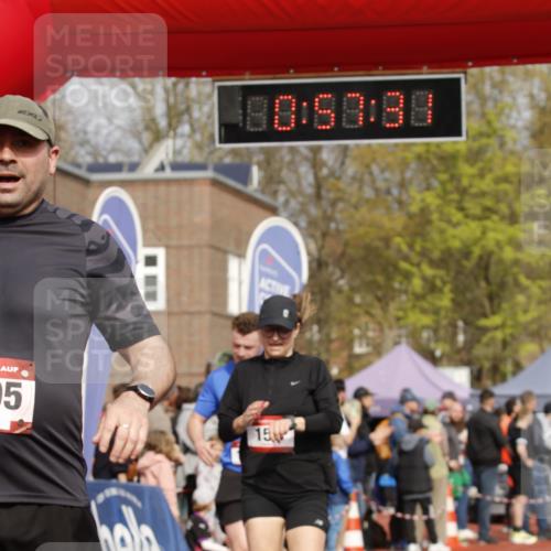 13.04.2025 - Hammer Lauf A. Gomolzig http://msf.ph/oto/7644040 13.04.2025 10:43:31 Ziel 159, 962, 965, 994, 1805, 1877, 1956 meine-sportfotos.de