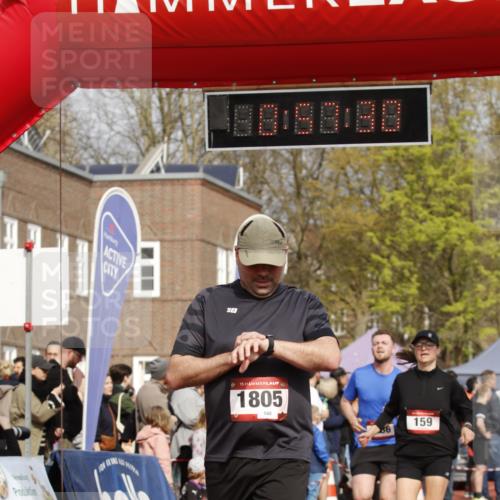 13.04.2025 - Hammer Lauf A. Gomolzig http://msf.ph/oto/7644041 13.04.2025 10:43:30 Ziel 159, 962, 965, 994, 1124, 1805, 1877, 1956 meine-sportfotos.de