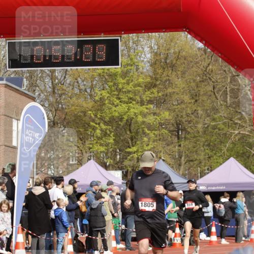 13.04.2025 - Hammer Lauf A. Gomolzig http://msf.ph/oto/7644049 13.04.2025 10:43:28 Ziel 159, 962, 1124, 1805, 1877, 1956 meine-sportfotos.de