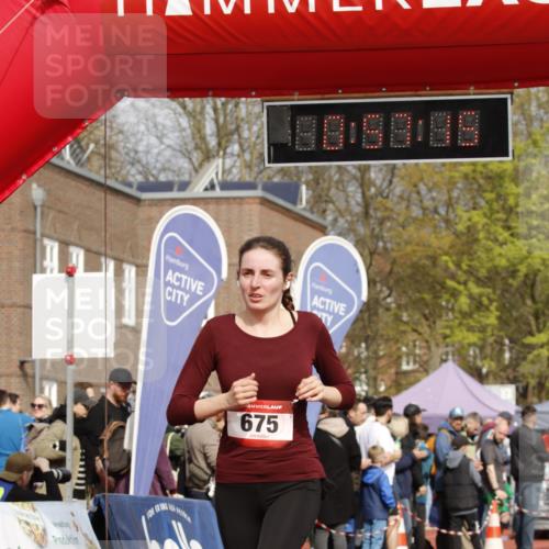13.04.2025 - Hammer Lauf A. Gomolzig http://msf.ph/oto/7644086 13.04.2025 10:43:14 Ziel 288, 675, 1147 meine-sportfotos.de