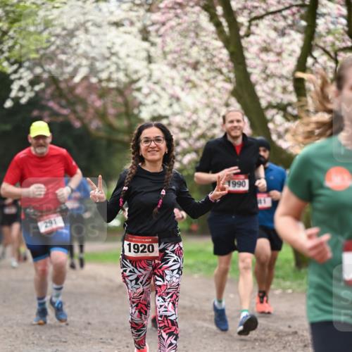 13.04.2025 - Hammer Lauf Dr. Thomas Lammeyer http://msf.ph/oto/7644101 13.04.2025 10:13:34 Laufen 1920, 1990 meine-sportfotos.de