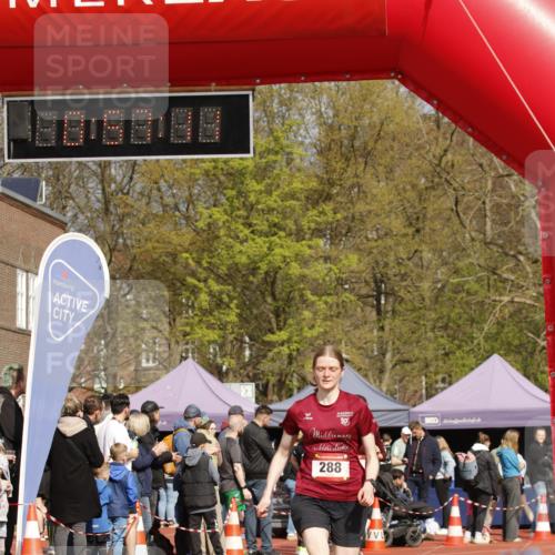 13.04.2025 - Hammer Lauf A. Gomolzig http://msf.ph/oto/7644104 13.04.2025 10:43:10 Ziel 288, 338, 564, 675 meine-sportfotos.de