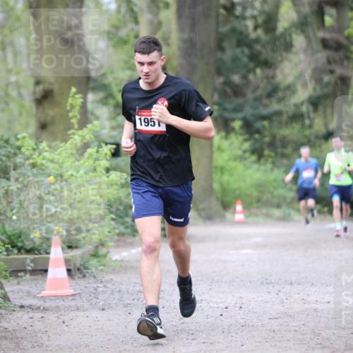13.04.2025 - Hammer Lauf Jannik Wohlers http://msf.ph/oto/7644113 13.04.2025 11:53:51 Laufen 195 meine-sportfotos.de