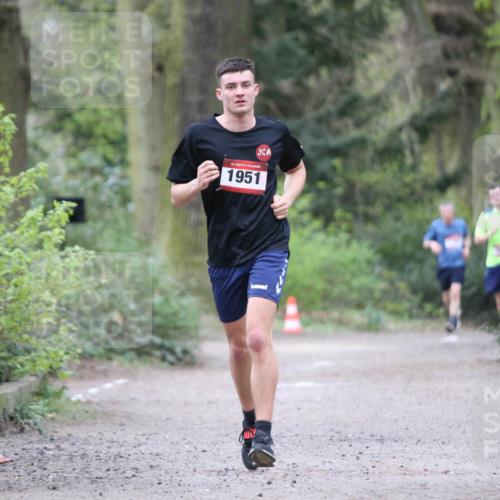 13.04.2025 - Hammer Lauf Jannik Wohlers http://msf.ph/oto/7644117 13.04.2025 11:53:49 Laufen 15, 1951 meine-sportfotos.de