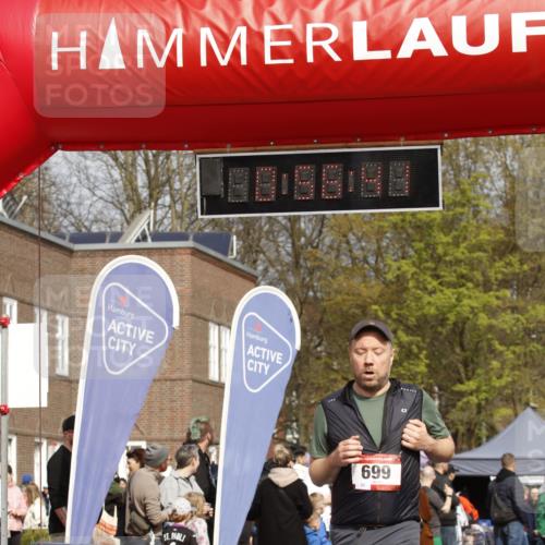 13.04.2025 - Hammer Lauf A. Gomolzig http://msf.ph/oto/7644130 13.04.2025 10:42:41 Ziel 699, 725 meine-sportfotos.de