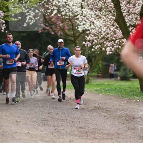 13.04.2025 - Hammer Lauf Dr. Thomas Lammeyer http://msf.ph/oto/7644173 13.04.2025 10:13:37 Laufen 1956, 25, 525, 1927, 472, 962 meine-sportfotos.de