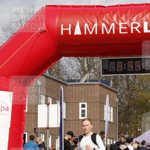 13.04.2025 - Hammer Lauf A. Gomolzig http://msf.ph/oto/7644229 13.04.2025 10:41:54 Ziel 574, 906, 1019, 1924 meine-sportfotos.de