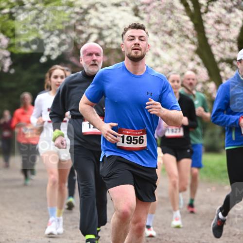 13.04.2025 - Hammer Lauf Dr. Thomas Lammeyer http://msf.ph/oto/7644260 13.04.2025 10:13:42 Laufen 15, 1956 meine-sportfotos.de