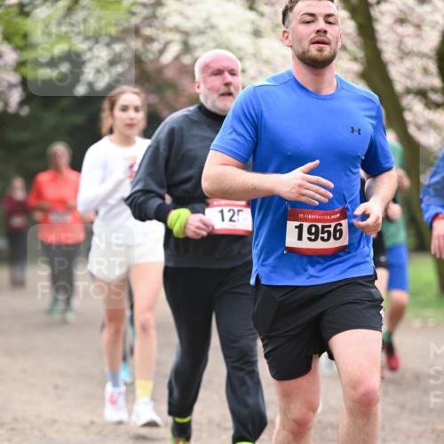 13.04.2025 - Hammer Lauf Dr. Thomas Lammeyer http://msf.ph/oto/7644270 13.04.2025 10:13:42 Laufen 125, 15, 1956 meine-sportfotos.de
