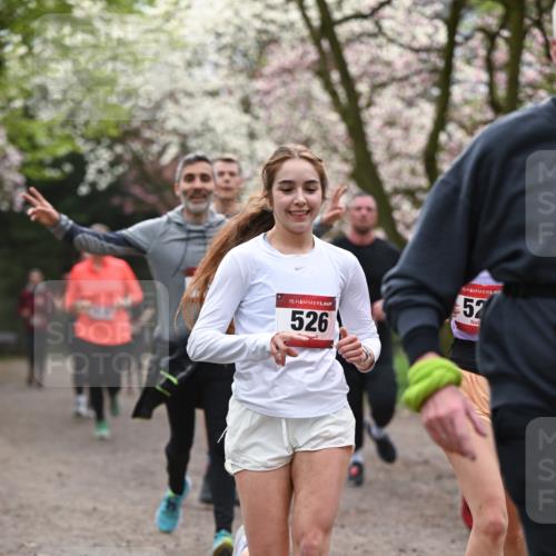 13.04.2025 - Hammer Lauf Dr. Thomas Lammeyer http://msf.ph/oto/7644291 13.04.2025 10:13:44 Laufen 15, 526, 15, 52 meine-sportfotos.de