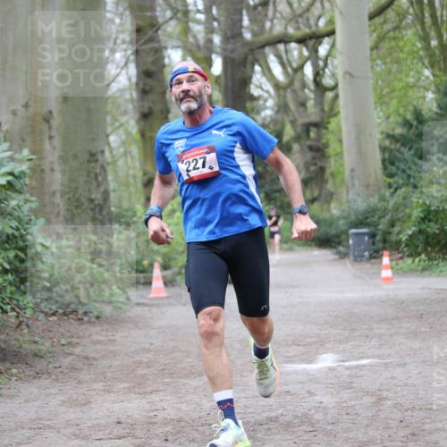 13.04.2025 - Hammer Lauf Jannik Wohlers http://msf.ph/oto/7644315 13.04.2025 11:53:10 Laufen 227 meine-sportfotos.de