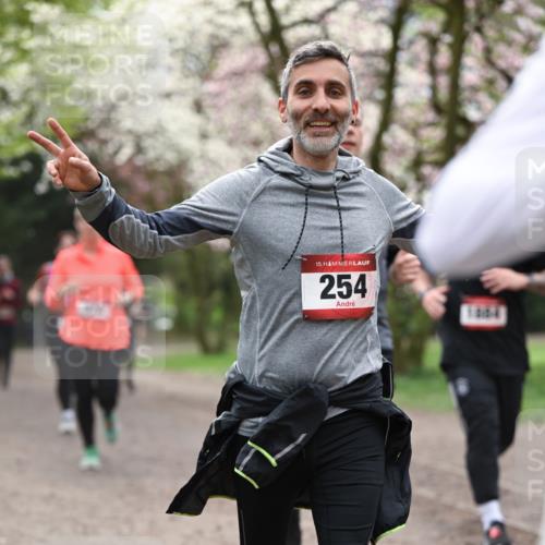 13.04.2025 - Hammer Lauf Dr. Thomas Lammeyer http://msf.ph/oto/7644322 13.04.2025 10:13:45 Laufen 15, 254 meine-sportfotos.de
