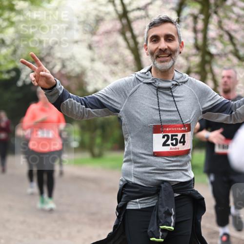 13.04.2025 - Hammer Lauf Dr. Thomas Lammeyer http://msf.ph/oto/7644326 13.04.2025 10:13:45 Laufen 1, 254 meine-sportfotos.de