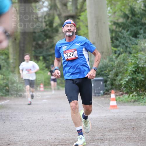 13.04.2025 - Hammer Lauf Jannik Wohlers http://msf.ph/oto/7644336 13.04.2025 11:53:08 Laufen 227 meine-sportfotos.de