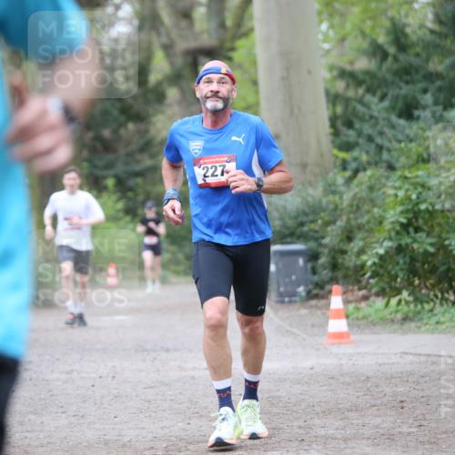 13.04.2025 - Hammer Lauf Jannik Wohlers http://msf.ph/oto/7644338 13.04.2025 11:53:08 Laufen 227 meine-sportfotos.de