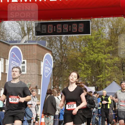 13.04.2025 - Hammer Lauf A. Gomolzig http://msf.ph/oto/7644350 13.04.2025 10:40:32 Ziel 260, 261, 577, 741, 1105, 1718 meine-sportfotos.de