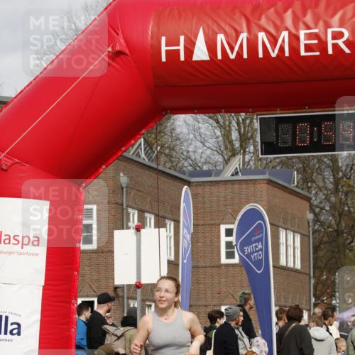 13.04.2025 - Hammer Lauf A. Gomolzig http://msf.ph/oto/7644370 13.04.2025 10:40:18 Ziel 537, 1099 meine-sportfotos.de