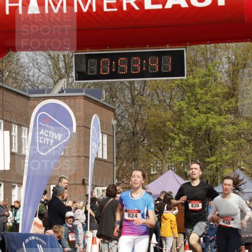 13.04.2025 - Hammer Lauf A. Gomolzig http://msf.ph/oto/7644388 13.04.2025 10:39:40 Ziel 438, 824, 839 meine-sportfotos.de