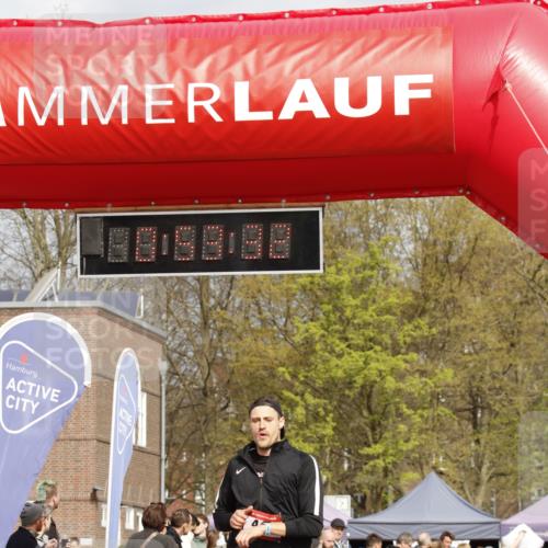 13.04.2025 - Hammer Lauf A. Gomolzig http://msf.ph/oto/7644398 13.04.2025 10:39:32 Ziel 449, 646, 904 meine-sportfotos.de