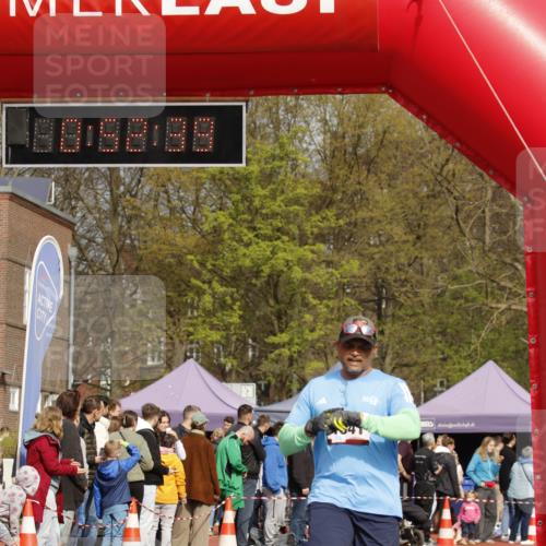 13.04.2025 - Hammer Lauf A. Gomolzig http://msf.ph/oto/7644475 13.04.2025 10:38:39 Ziel 1841 meine-sportfotos.de
