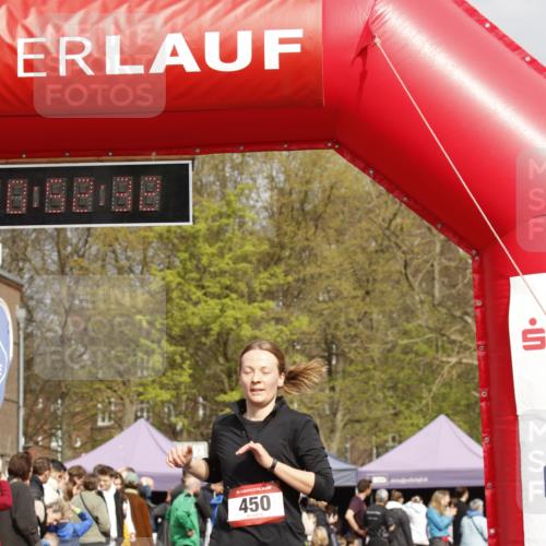 13.04.2025 - Hammer Lauf A. Gomolzig http://msf.ph/oto/7644486 13.04.2025 10:38:32 Ziel 450, 935 meine-sportfotos.de