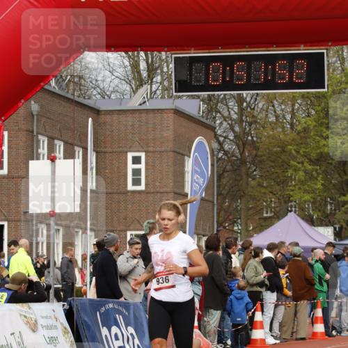 13.04.2025 - Hammer Lauf A. Gomolzig http://msf.ph/oto/7644514 13.04.2025 10:37:51 Ziel 249, 936 meine-sportfotos.de