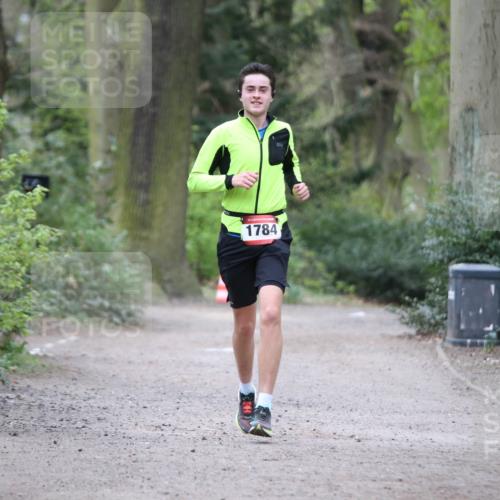 13.04.2025 - Hammer Lauf Jannik Wohlers http://msf.ph/oto/7644743 13.04.2025 11:50:16 Laufen 1784 meine-sportfotos.de