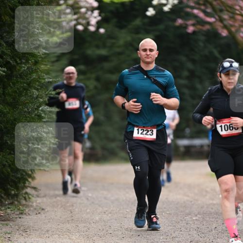 13.04.2025 - Hammer Lauf Dr. Thomas Lammeyer http://msf.ph/oto/7644903 13.04.2025 10:14:23 Laufen 1223, 106 meine-sportfotos.de