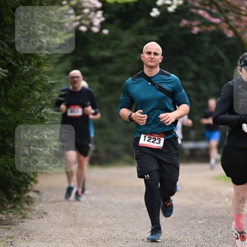 13.04.2025 - Hammer Lauf Dr. Thomas Lammeyer http://msf.ph/oto/7644911 13.04.2025 10:14:24 Laufen 1223 meine-sportfotos.de