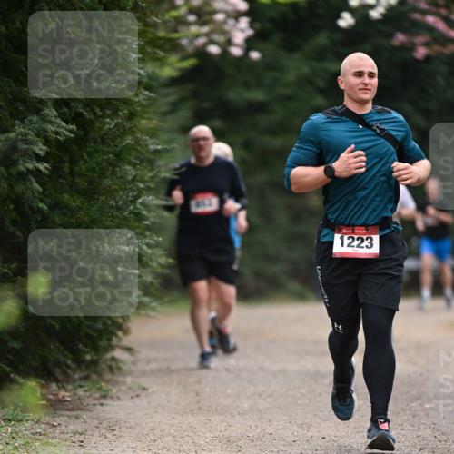 13.04.2025 - Hammer Lauf Dr. Thomas Lammeyer http://msf.ph/oto/7644918 13.04.2025 10:14:24 Laufen 1223 meine-sportfotos.de