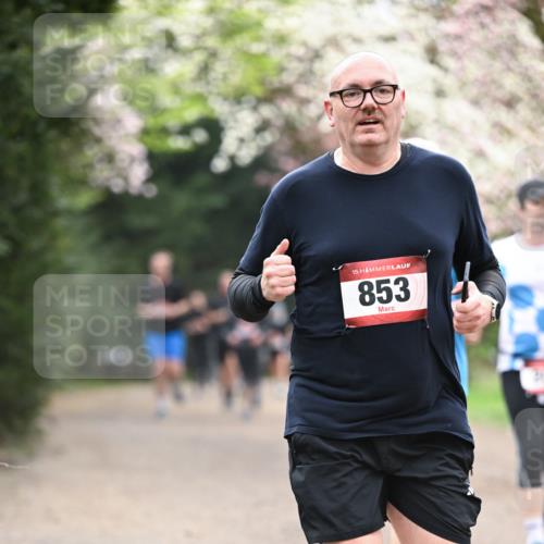 13.04.2025 - Hammer Lauf Dr. Thomas Lammeyer http://msf.ph/oto/7645006 13.04.2025 10:14:31 Laufen 15, 853 meine-sportfotos.de