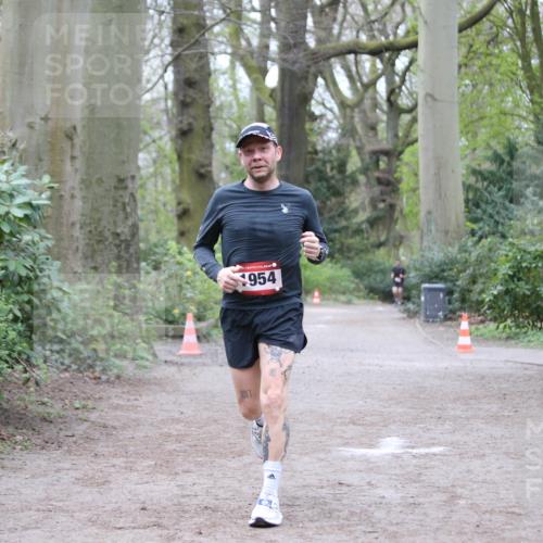 13.04.2025 - Hammer Lauf Jannik Wohlers http://msf.ph/oto/7645056 13.04.2025 11:48:36 Laufen 954 meine-sportfotos.de
