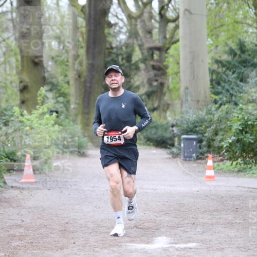 13.04.2025 - Hammer Lauf Jannik Wohlers http://msf.ph/oto/7645068 13.04.2025 11:48:35 Laufen 1954 meine-sportfotos.de