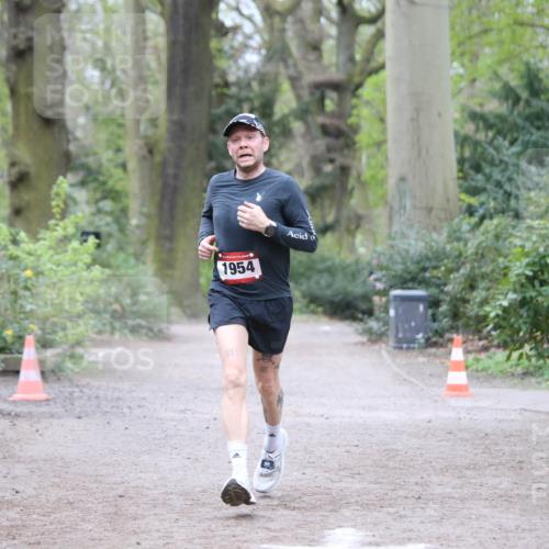 13.04.2025 - Hammer Lauf Jannik Wohlers http://msf.ph/oto/7645070 13.04.2025 11:48:35 Laufen 1954 meine-sportfotos.de