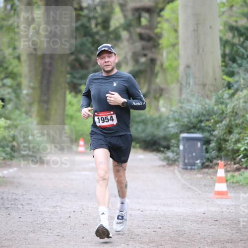 13.04.2025 - Hammer Lauf Jannik Wohlers http://msf.ph/oto/7645073 13.04.2025 11:48:34 Laufen 1954 meine-sportfotos.de